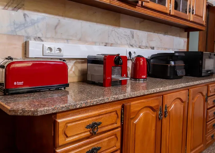 Madeira Paradise ריביירה בראבה